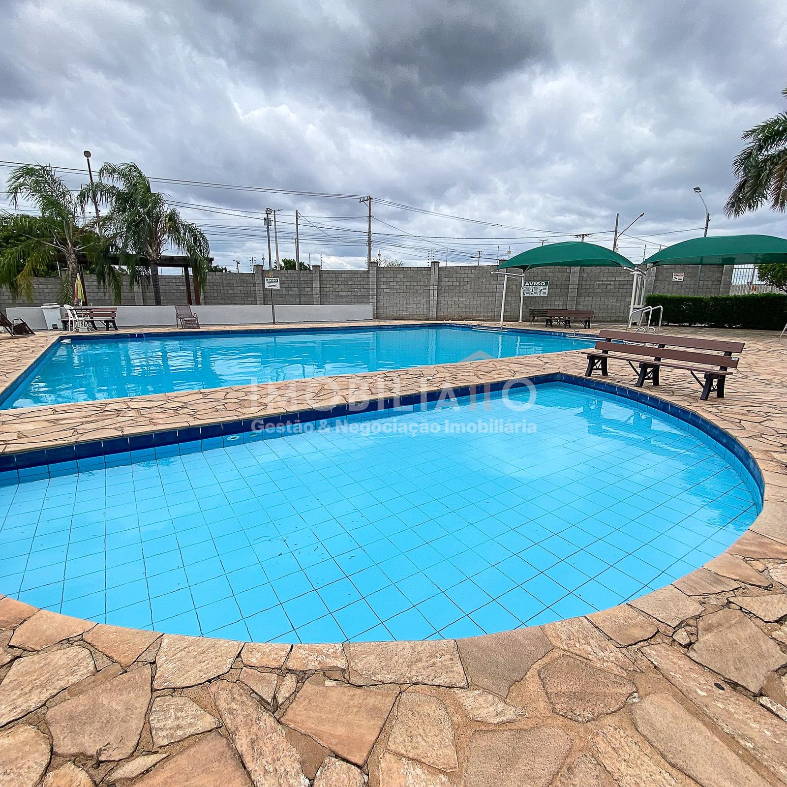 Casa à Venda no Condomínio Terra Nova - Conforto e Lazer em Várzea Grande