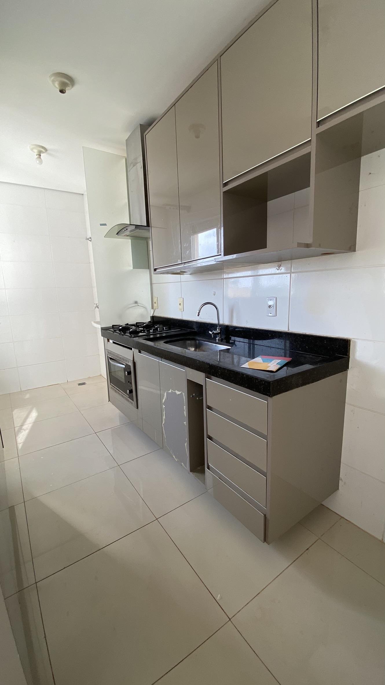 Apartamento à Venda no Altos do Coxipó em Cuiabá com 2 Quartos, Planejados e Ar-Condicionado