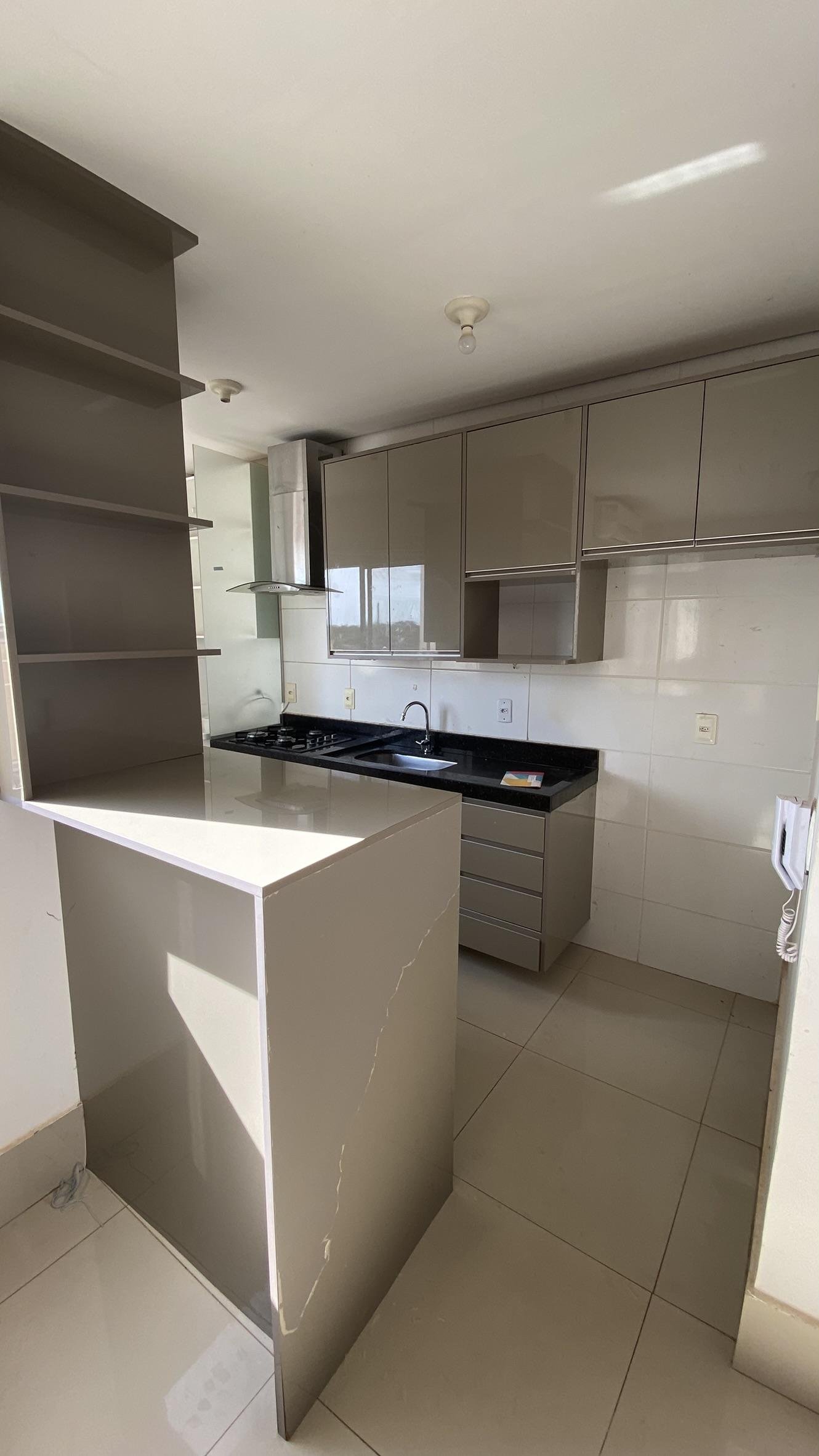 Apartamento à Venda no Altos do Coxipó em Cuiabá com 2 Quartos, Planejados e Ar-Condicionado