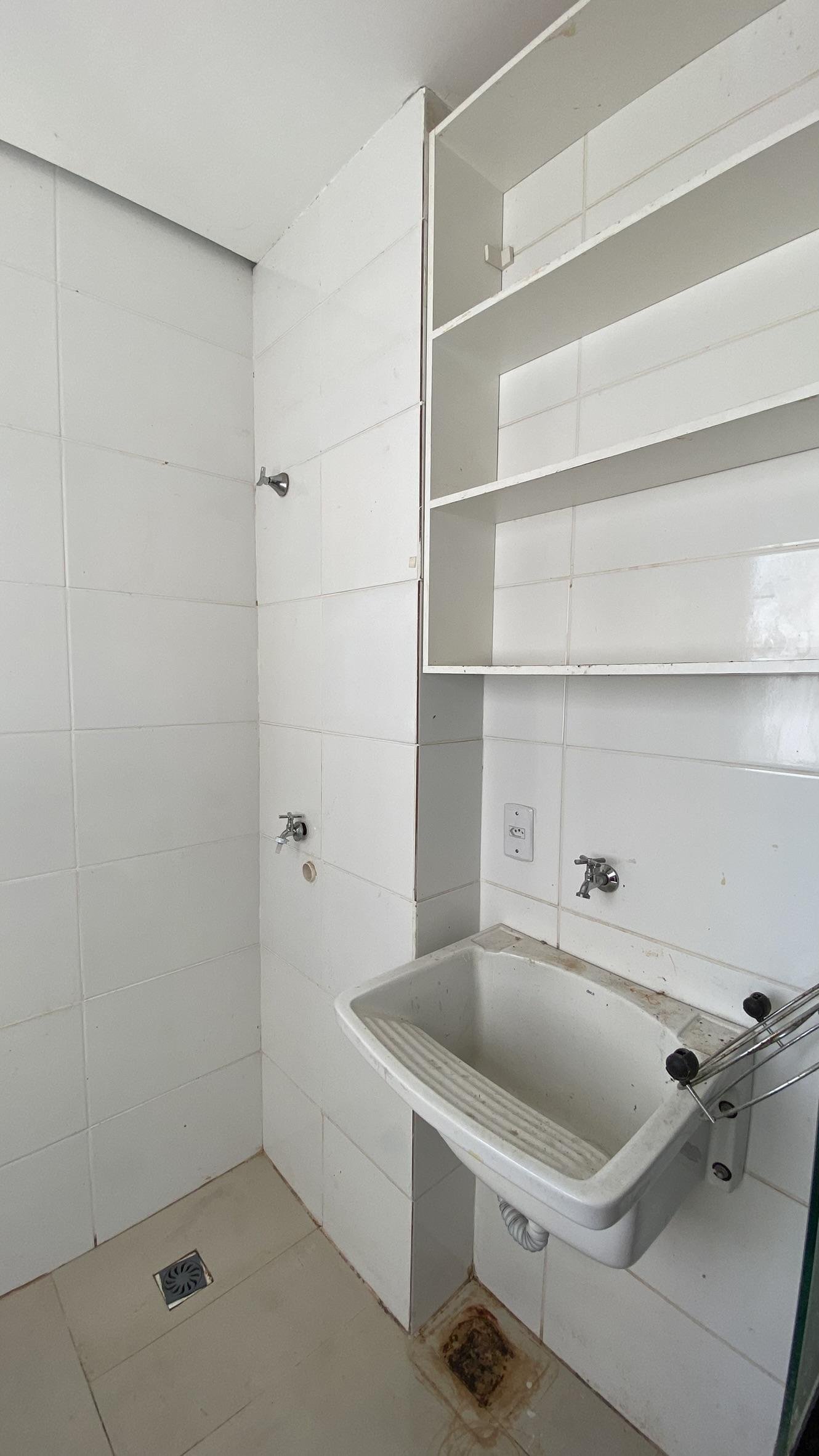 Apartamento à Venda no Altos do Coxipó em Cuiabá com 2 Quartos, Planejados e Ar-Condicionado