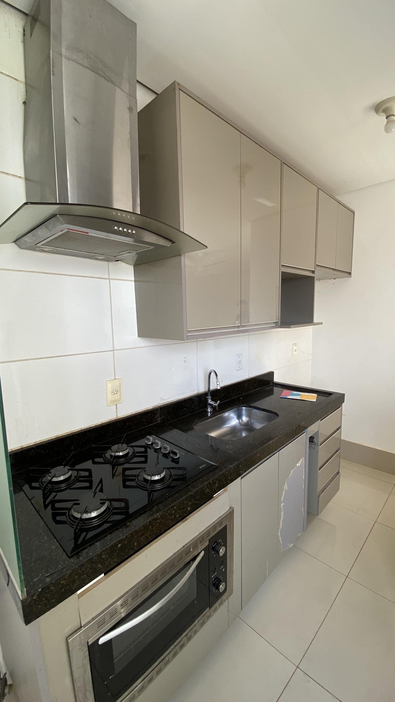 Apartamento à Venda no Altos do Coxipó em Cuiabá com 2 Quartos, Planejados e Ar-Condicionado
