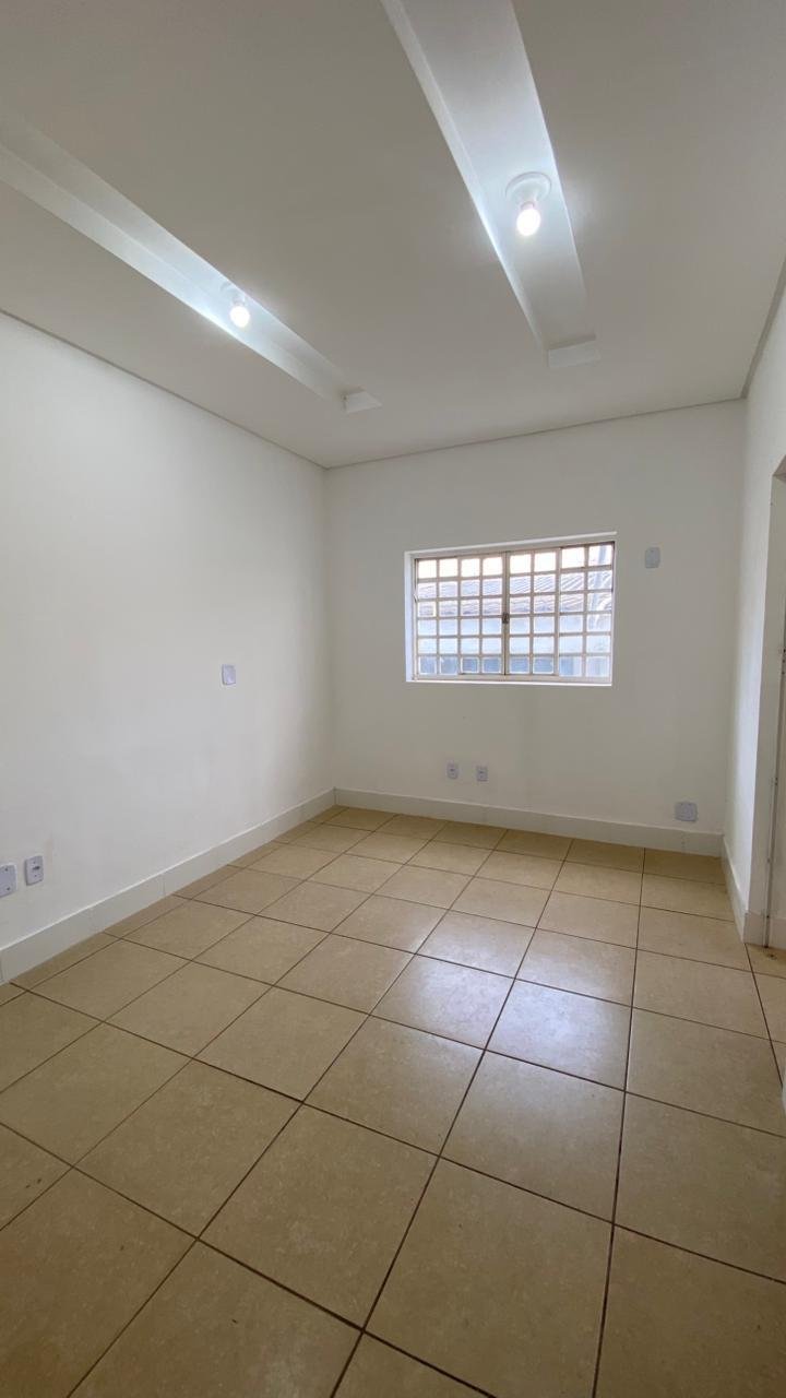 Imóvel comercial à venda na Av. Major Gama em Cuiabá – 615m², 20 salas e 12 banheiros