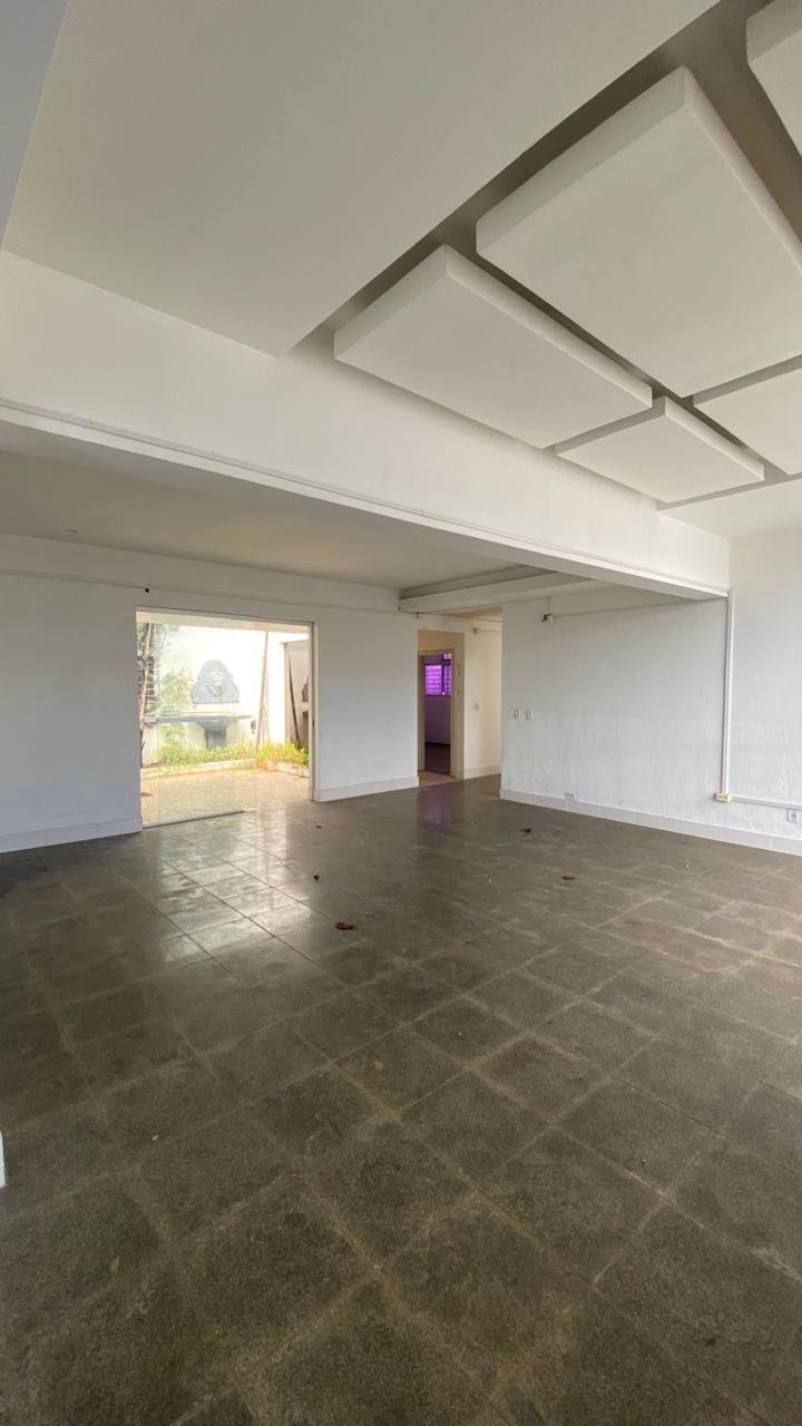 Imóvel comercial à venda na Av. Major Gama em Cuiabá – 615m², 20 salas e 12 banheiros