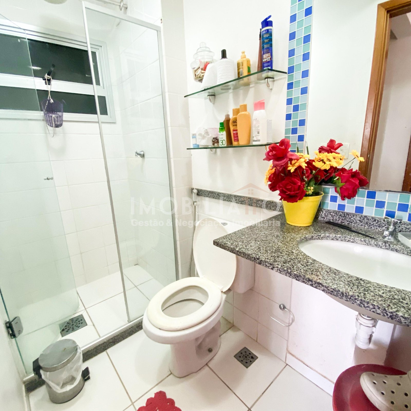 Apartamento 2 Quartos com Suíte Ampla à Venda no Garden Três Américas