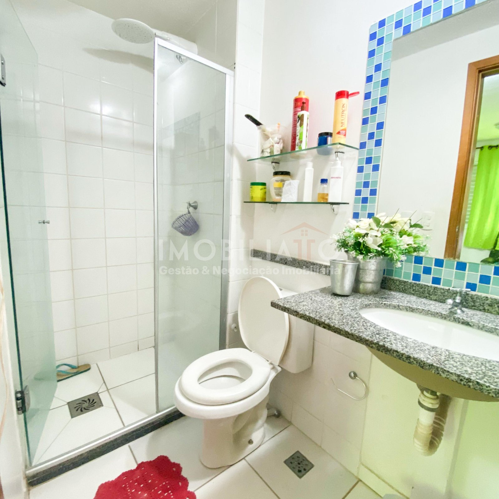 Apartamento 2 Quartos com Suíte Ampla à Venda no Garden Três Américas