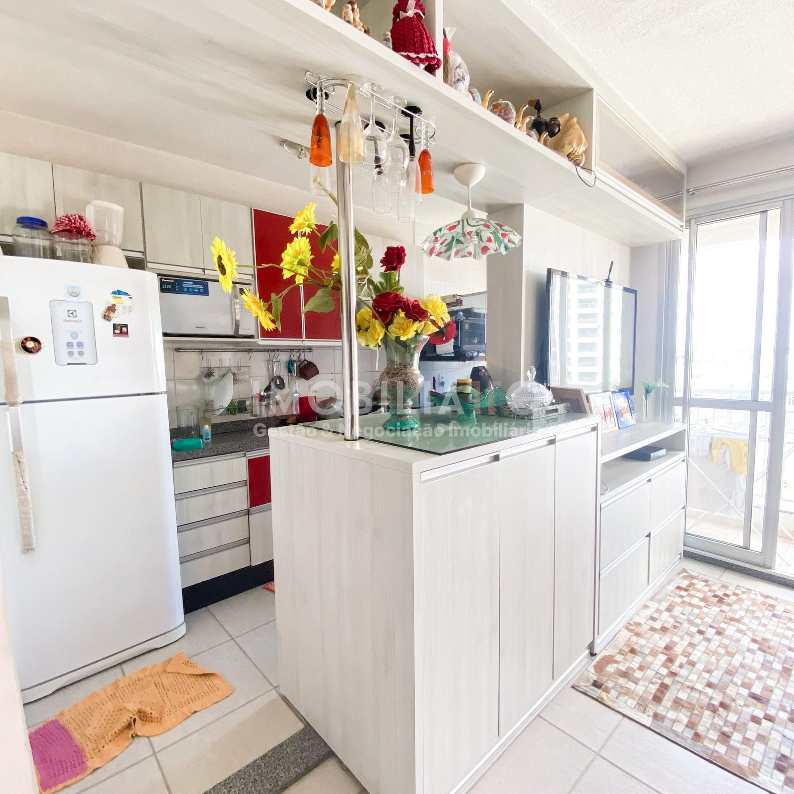 Apartamento 2 Quartos com Suíte Ampla à Venda no Garden Três Américas
