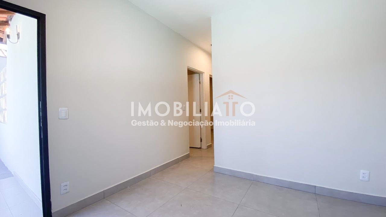 Casa à venda no Jardim Universitário em Cuiabá - 3 quartos, piscina e área gourmet