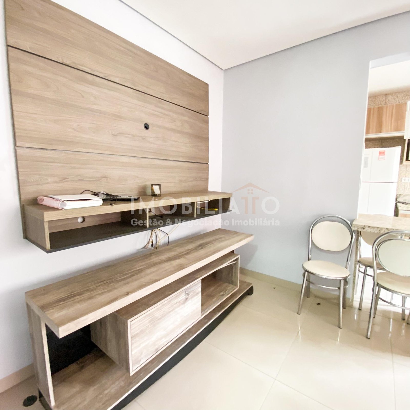 Apartamento com 2 Quartos à Venda no Bairro Porto – Sol da Manhã e Piscina