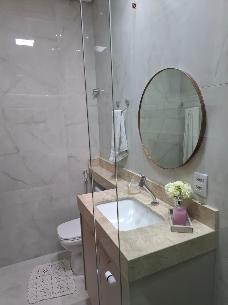 Casa de alto padrão à venda no Condomínio Primor das Torres em Cuiabá – 3 quartos, porteira fechada e energia solar