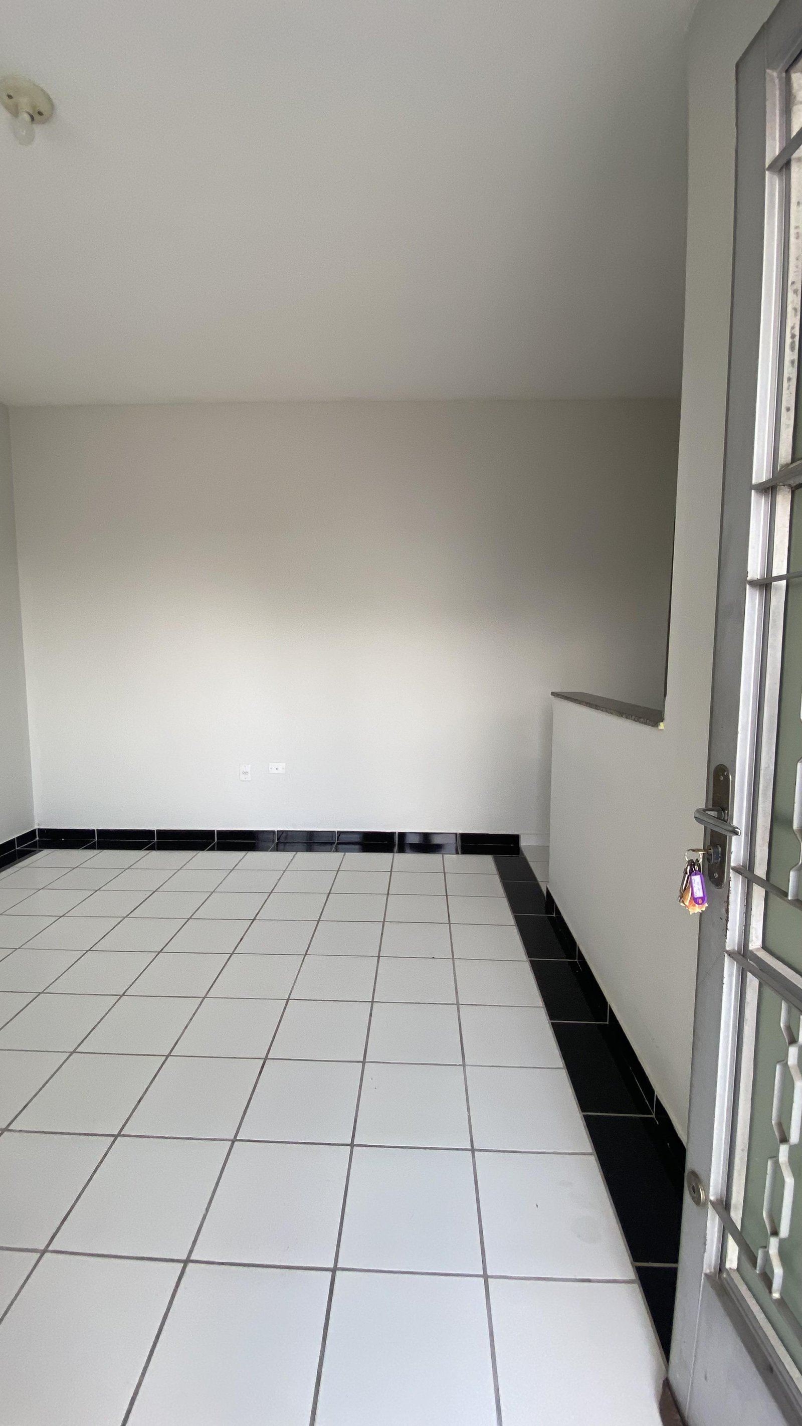Apartamento para alugar no Araés em Cuiabá – 1 quarto grande, sala ampla e 1 vaga