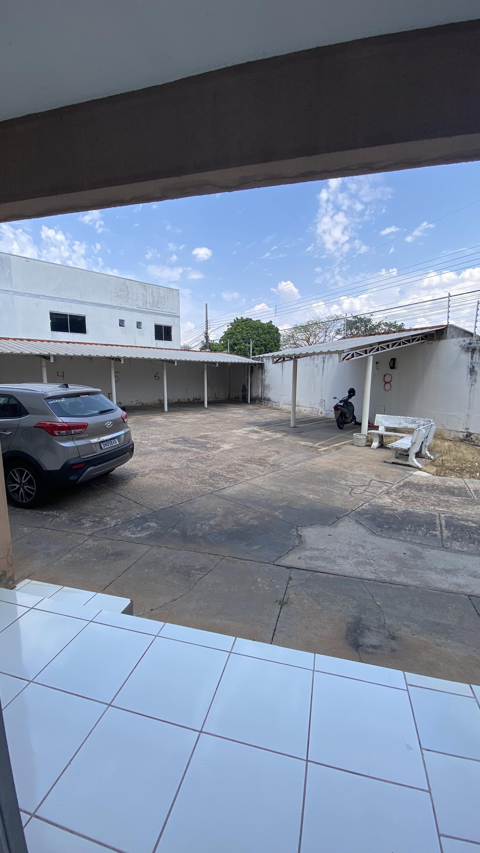 Apartamento para alugar no Araés em Cuiabá – 1 quarto grande, sala ampla e 1 vaga