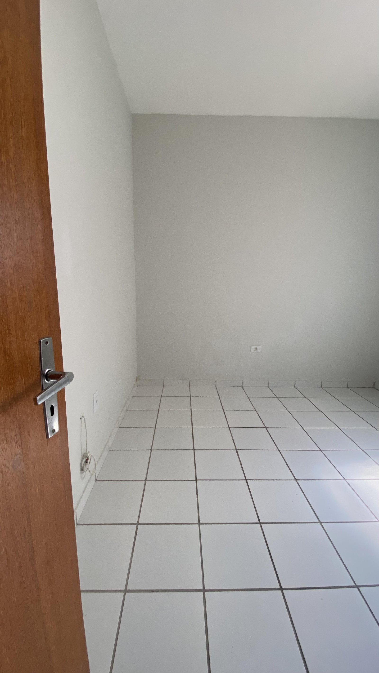 Apartamento para alugar no Araés em Cuiabá – 1 quarto grande, sala ampla e 1 vaga