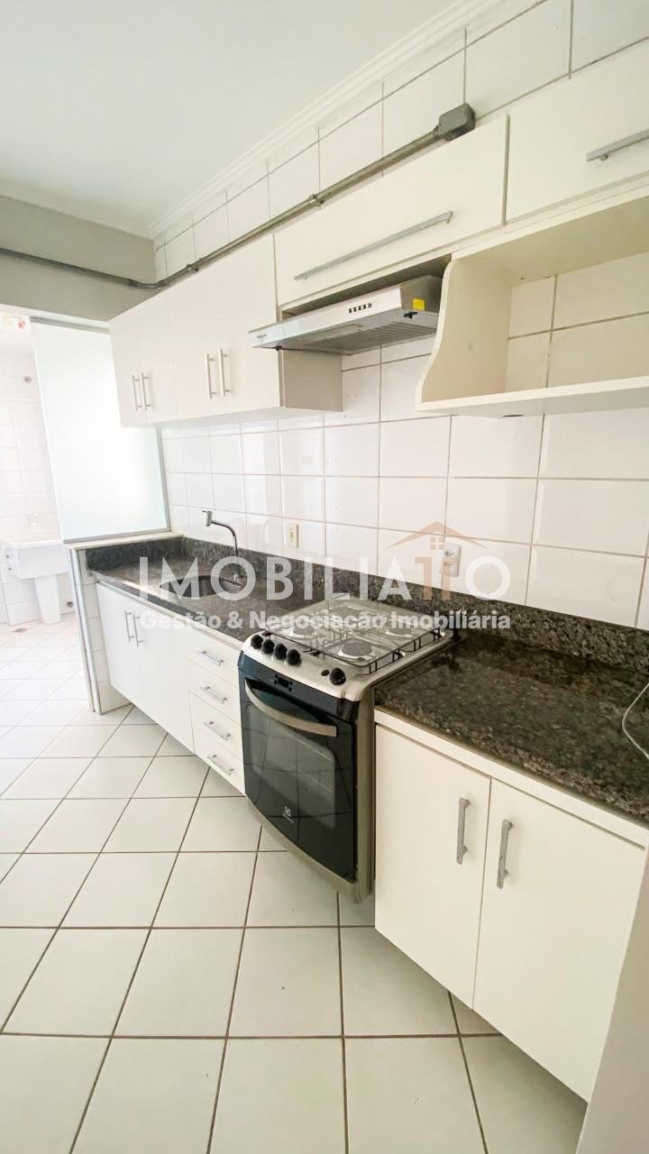 Apartamento à venda no Edifício Villa Santander em Cuiabá – 3 quartos, suíte e varanda ampla