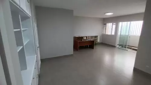 Apartamento 130m² todo reformado com 4 quartos proximo a femina