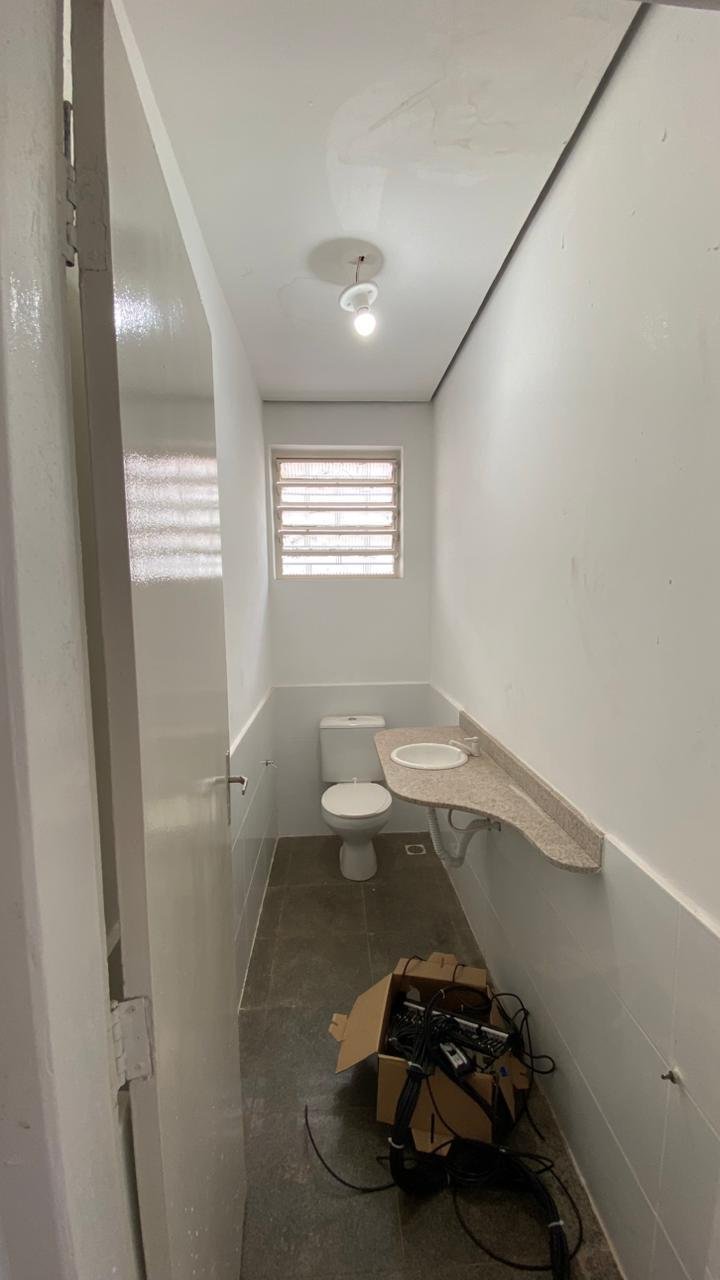 Imóvel comercial à venda na Av. Major Gama em Cuiabá – 615m², 20 salas e 12 banheiros