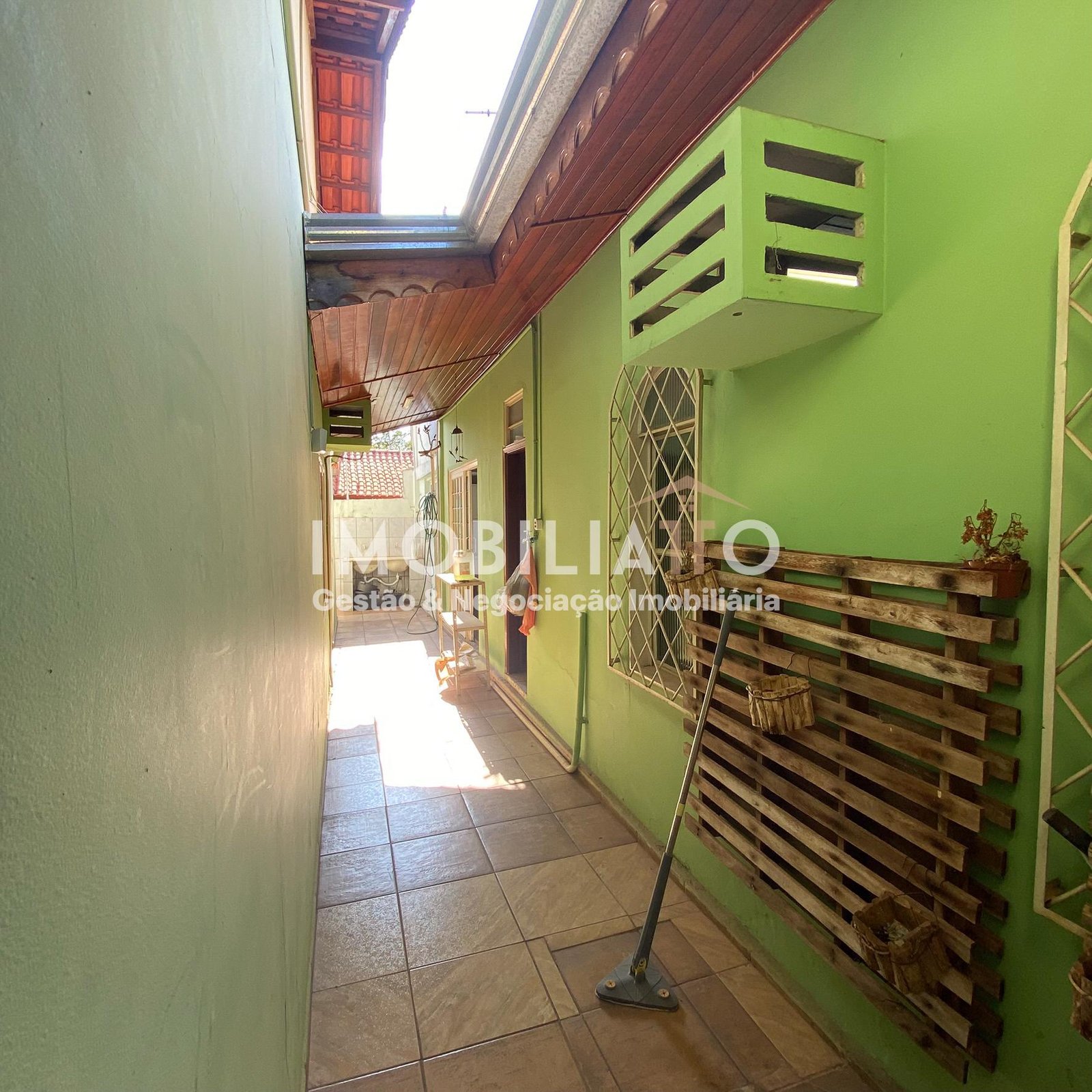 Casa à venda no CPA em Cuiabá – 3 suítes, área gourmet e 4 vagas