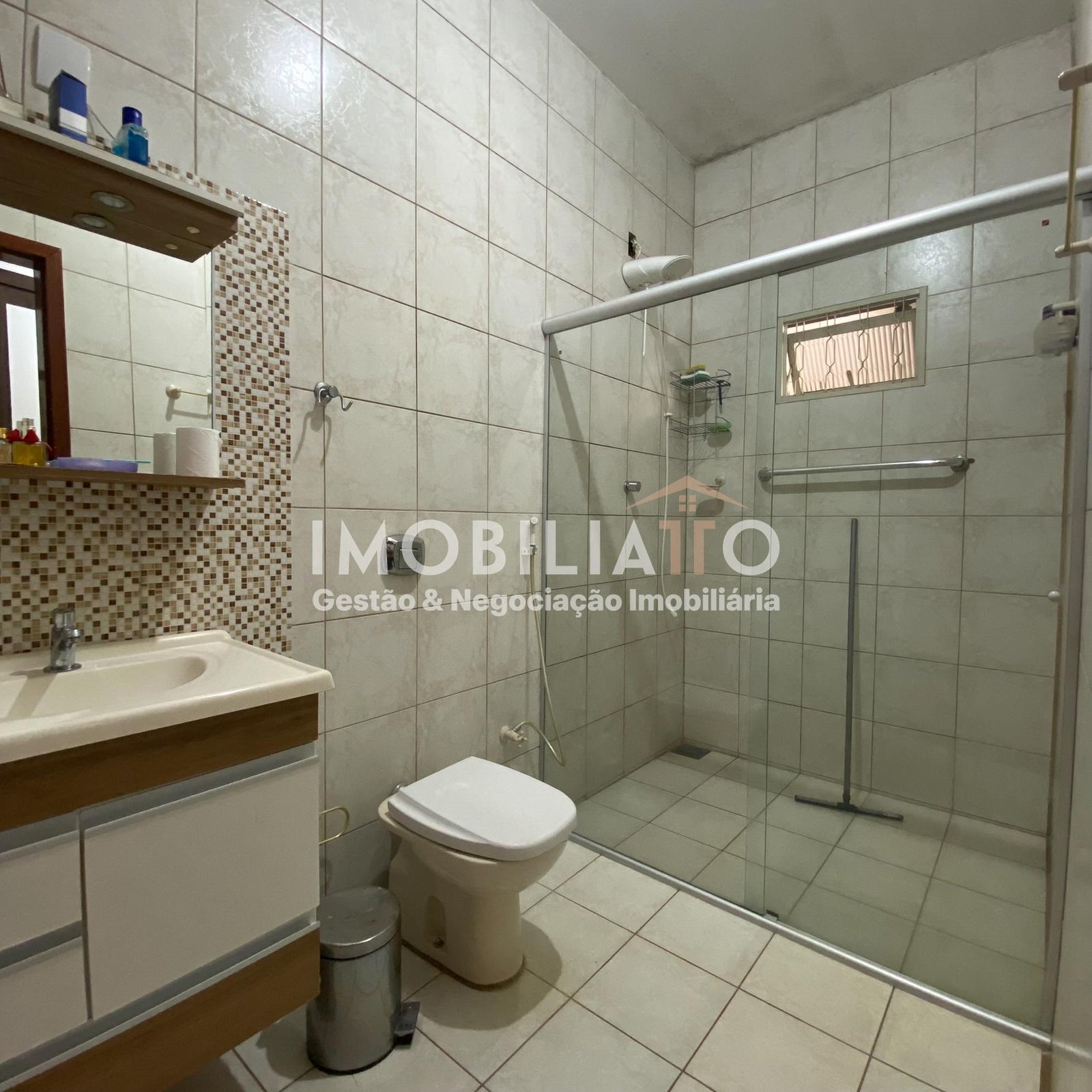 Casa à venda no CPA em Cuiabá – 3 suítes, área gourmet e 4 vagas