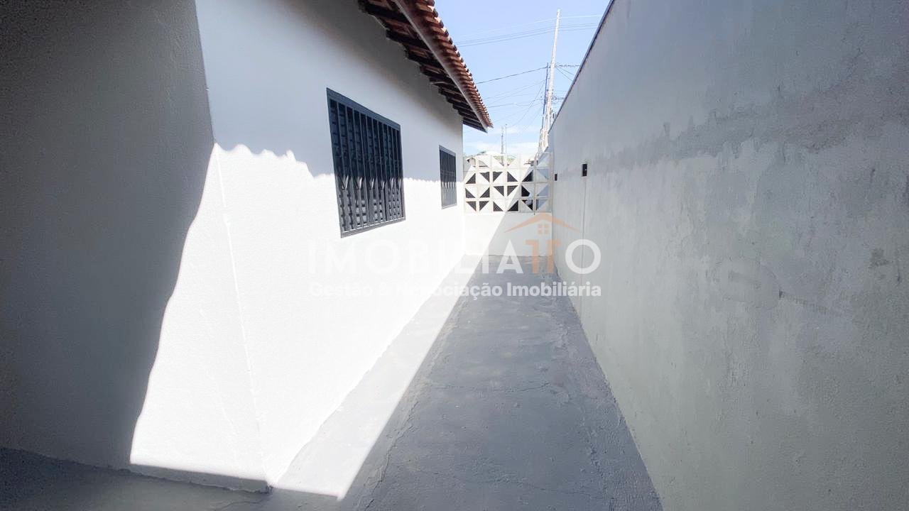 Casa à venda no Jardim Universitário em Cuiabá - 3 quartos, piscina e área gourmet