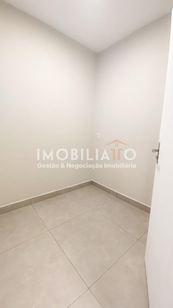 Casa à venda no Jardim Universitário em Cuiabá - 3 quartos, piscina e área gourmet
