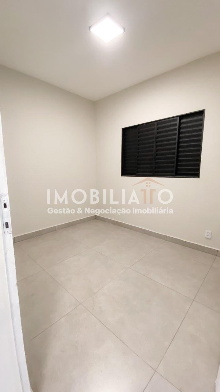 Casa à venda no Jardim Universitário em Cuiabá - 3 quartos, piscina e área gourmet