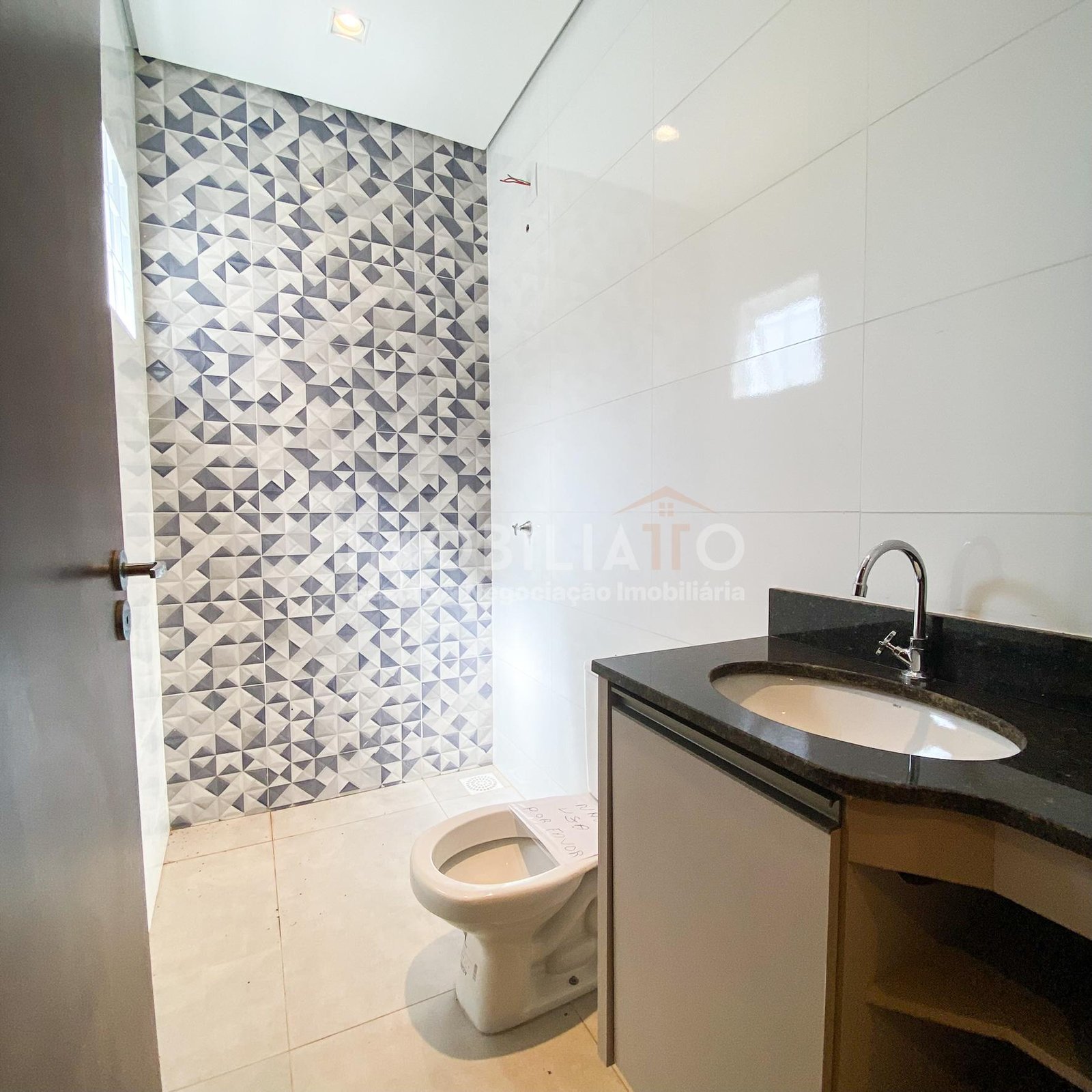 Casa com Suíte à Venda no Condomínio Sevilla90 em Cuiabá – Financiável pelo Minha Casa Minha Vida