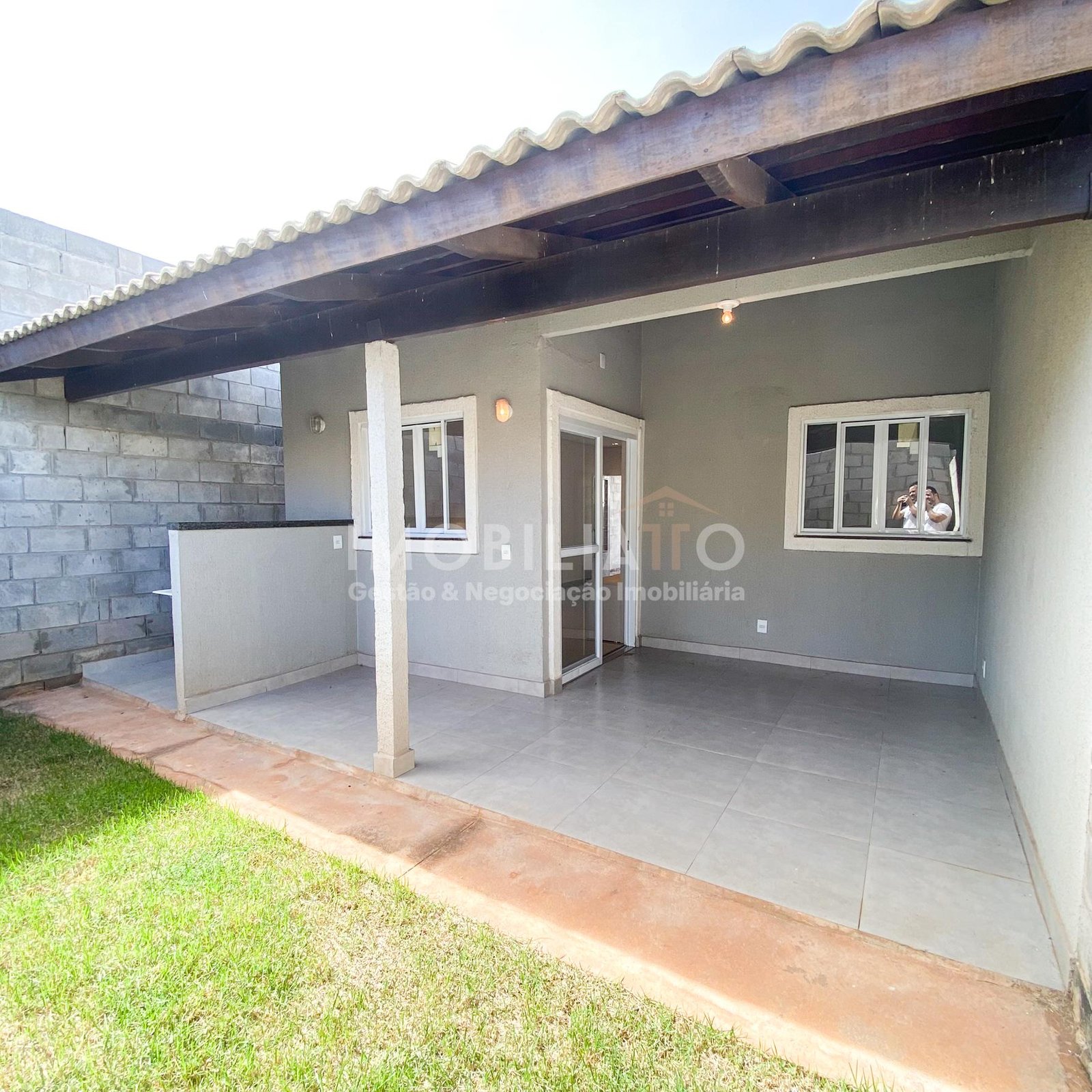 Casa com Suíte à Venda no Condomínio Sevilla90 em Cuiabá – Financiável pelo Minha Casa Minha Vida