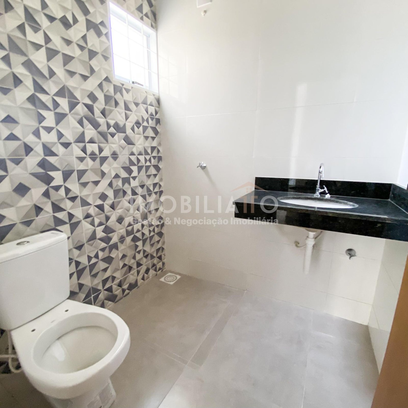 Casa com Suíte à Venda no Condomínio Sevilla90 em Cuiabá – Financiável pelo Minha Casa Minha Vida