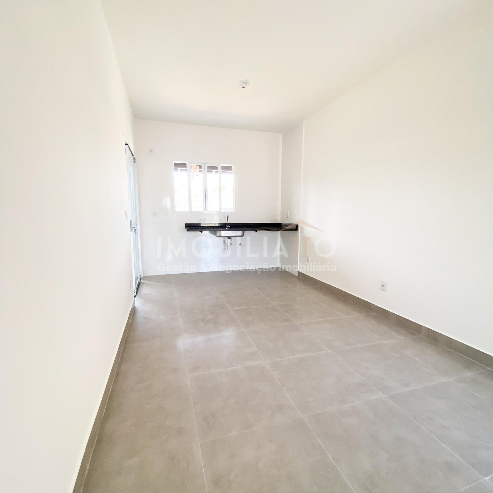 Casa com Suíte à Venda no Condomínio Sevilla90 em Cuiabá – Financiável pelo Minha Casa Minha Vida
