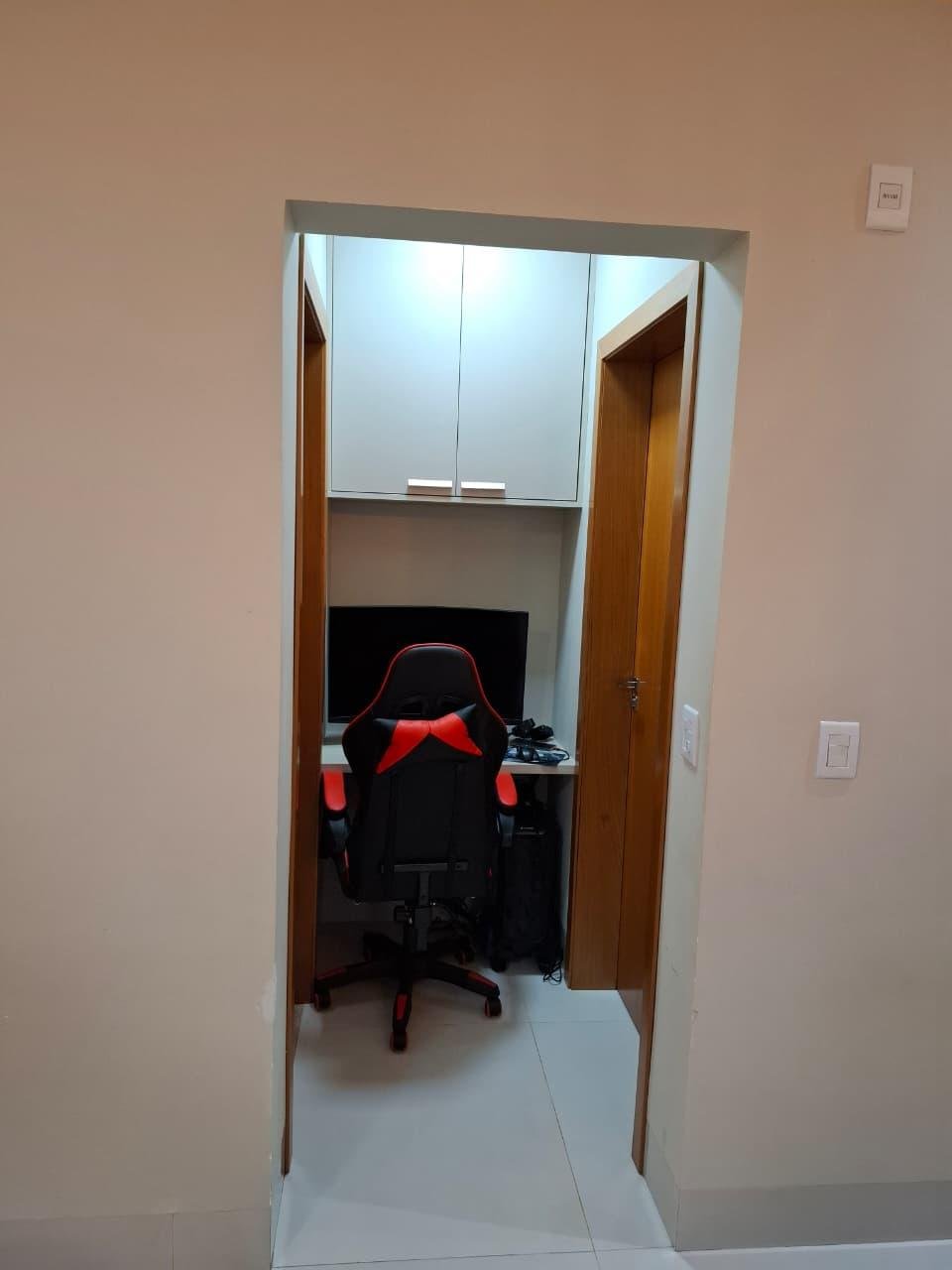 Casa de alto padrão à venda no Condomínio Primor das Torres em Cuiabá – 3 quartos, porteira fechada e energia solar