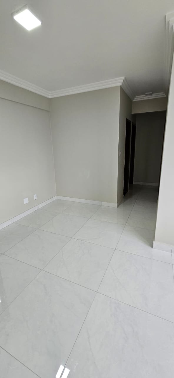 Apartamento atrás do shopping fórmula em Várzea Grande todo reformado